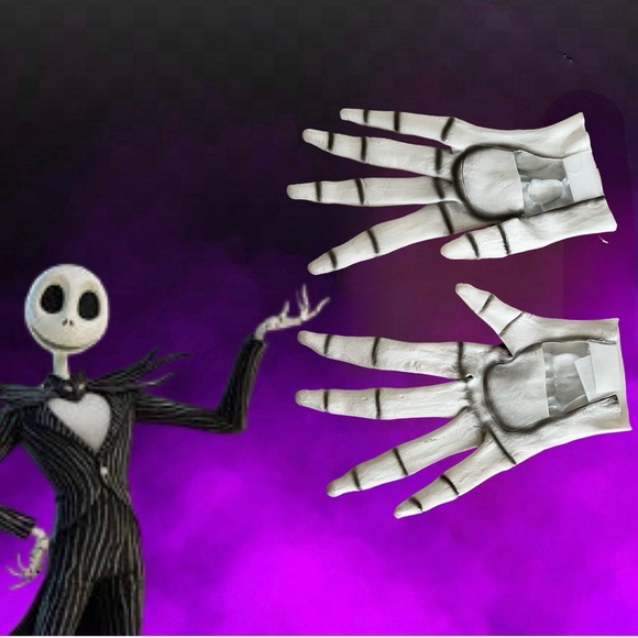 Spirit Halloween Medium Adult Jack Skellington 2 pc. Jacket & Bat Tie. - Picture 7 of 7